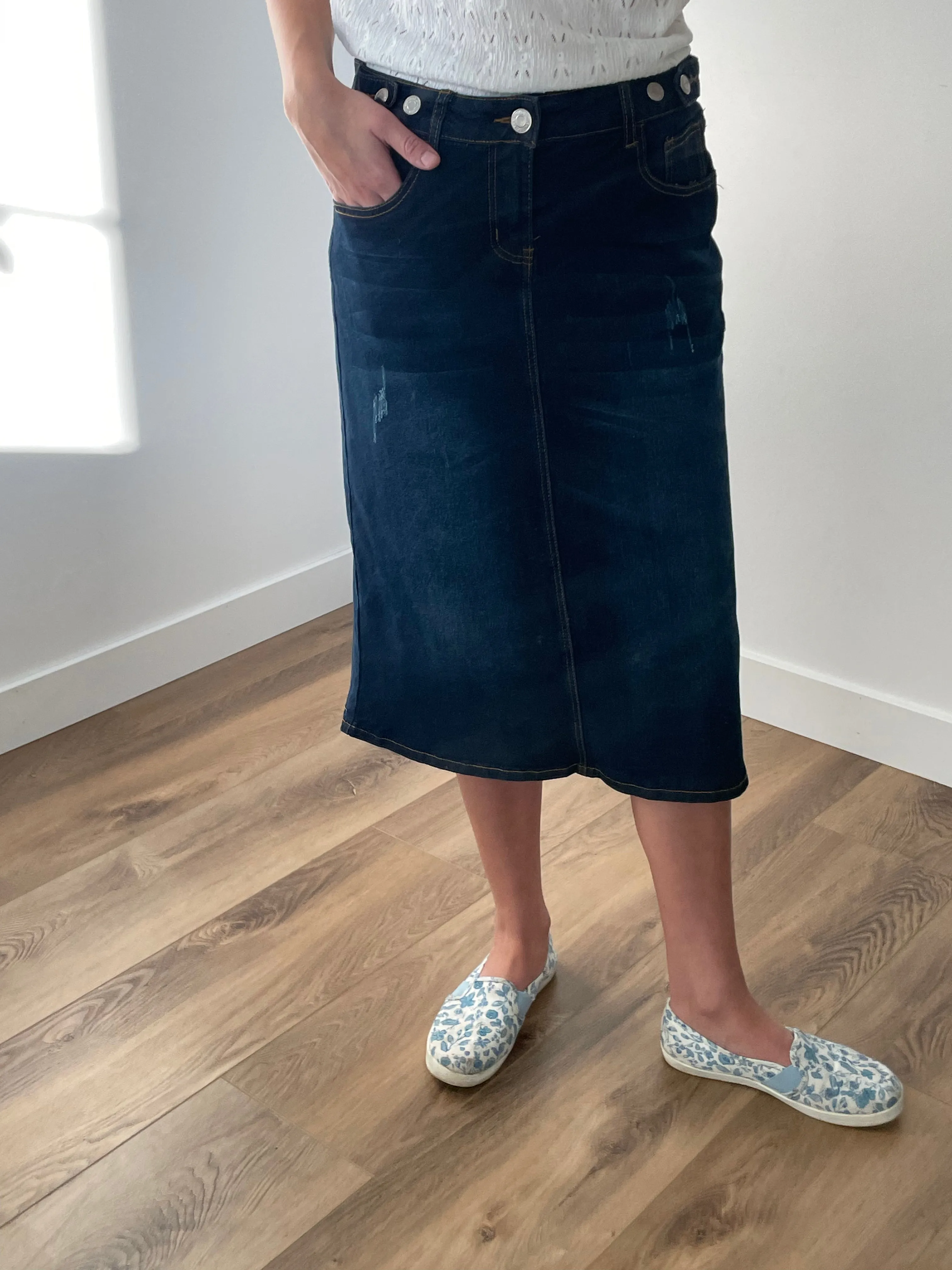 "Lydia" A-Line Denim Skirt in Dark Indigo Wash