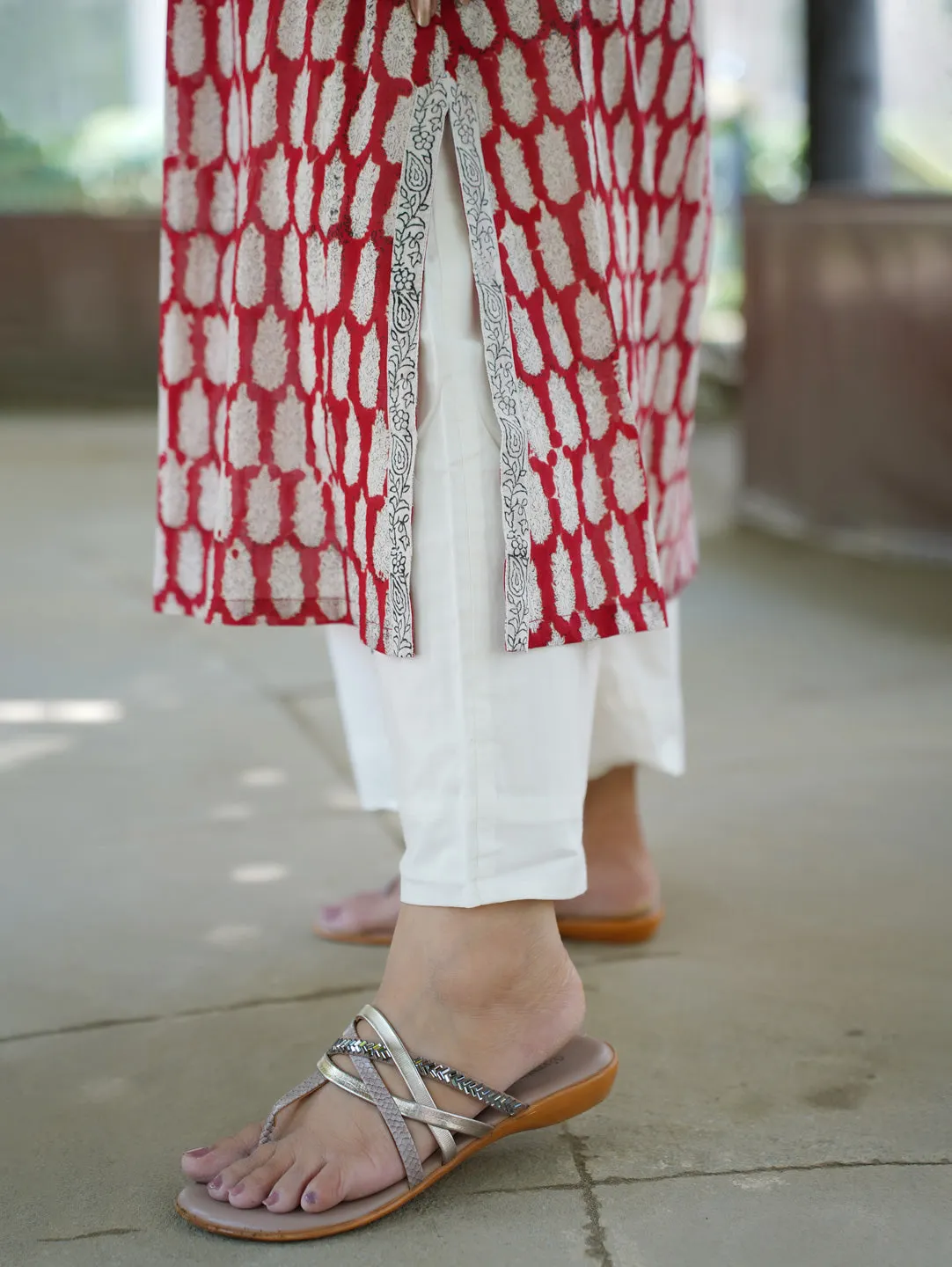 Women's Red & White A-Line Cotton Kurta