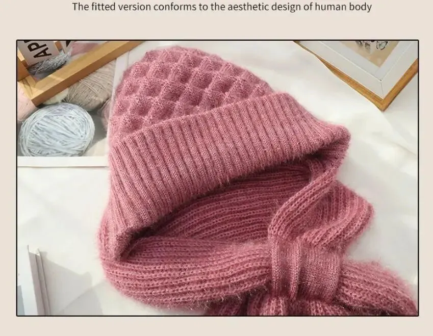 Women's Winter Knitted Fleece-lined Scarf And Hat